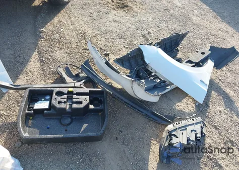 2017 Hyundai Ioniq Hybrid Blue z USA, uszkodzony, nr VIN KMHC65LC5HU037348